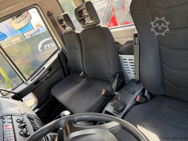 Dreiseitenkipper LKW IVECO Eurocargo 180-320 KRAN 14m FUNK KIPPER AHK