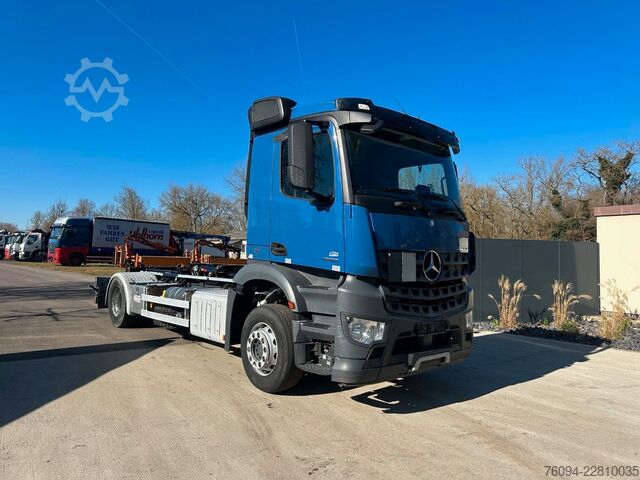 Roll-off tipper truck MERCEDES-BENZ Arocs 1832 4x2 Abrollkipper AHK 35to