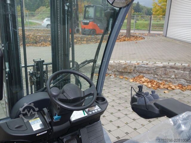 Treibgasstapler Toyota 02-8FGF15