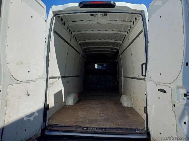 Kastenwagen IVECO DAILY 35S16 - 4100