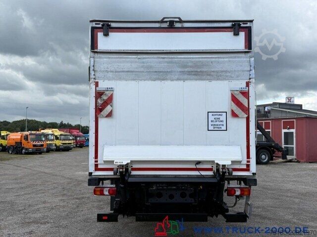 LKW mit Kofferaufbau Mercedes-Benz Antos 1830 Isolierter Koffer 7.40m LBW 1.5t.