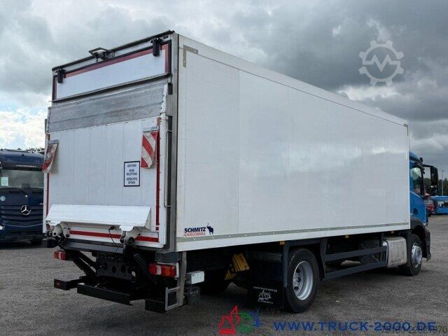 LKW mit Kofferaufbau Mercedes-Benz Antos 1830 Isolierter Koffer 7.40m LBW 1.5t.