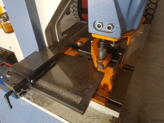 Hole punching press Bernardo STW 80