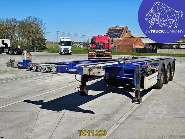 Container transportation Renders 