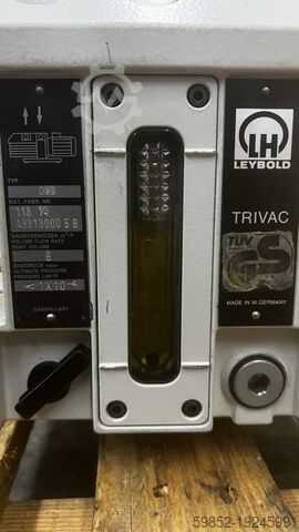 Vacuum pump Leybold D8 B Zweistufige Drehschieber-Vakuumpump