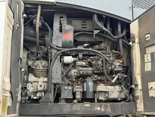 Reefer semitrailer SCHMITZ CARGOBULL SCB*S3B THERMO KING SLXi300 FLOWERWIDE 270 CM HI