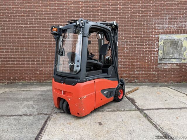 Electric 3-wheel forklift Linde E16C-02
