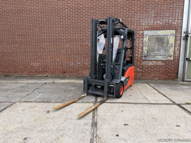 Electric 3-wheel forklift Linde E16C-02