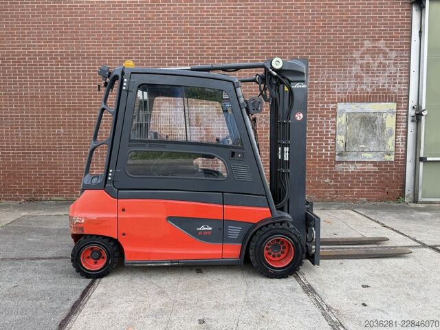Electric 4-wheel forklift Linde E35L-01