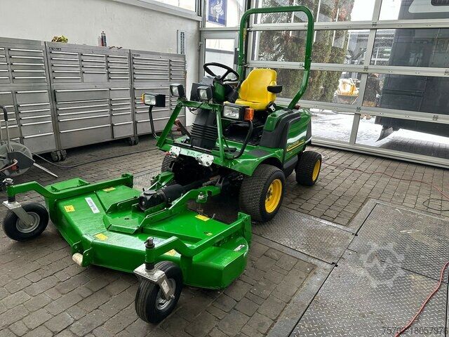 Mowing machine John-Deere F1445 Großflächenmäher Aufsitzmäher
