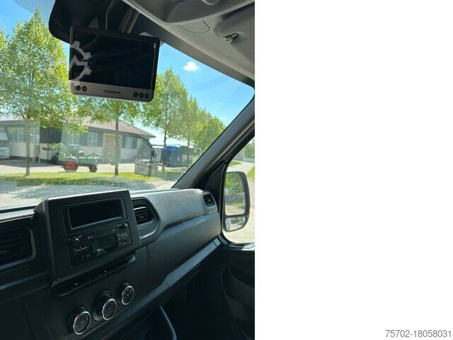 Viehtransporter Renault Master Haras ATM 1-2 Pferde Automatik 180 PS