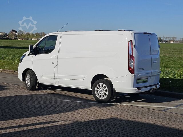 High-roof van FORD TRANSIT CUSTOM 2.0 L1H1 LIMITED 130Pk!