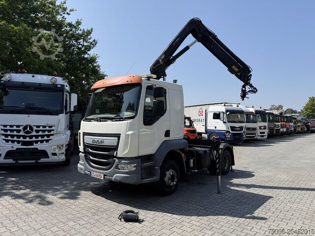 Autokran Daf LF 220.13 Kran Hiab 111 E-3 HiDuo