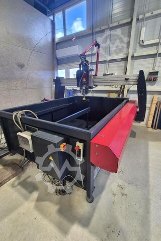 Wasserstrahlschneidanlage OMAX MAXIEM 1515