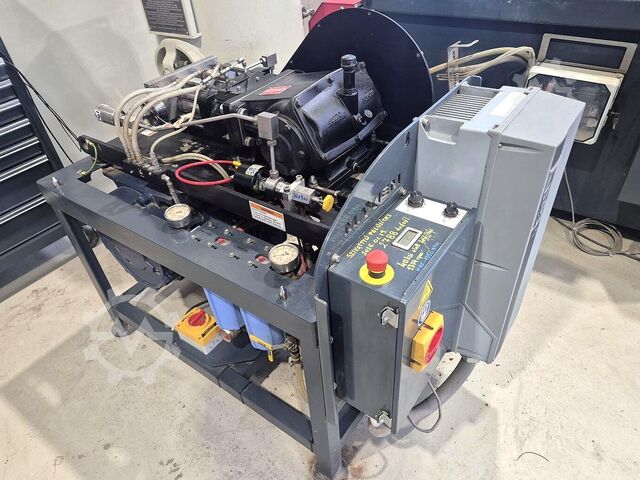 Wasserstrahlschneidanlage OMAX MAXIEM 1515