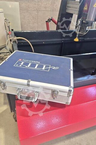 Wasserstrahlschneidanlage OMAX MAXIEM 1515