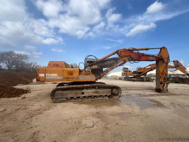 Raupenbagger Fiat-Hitachi FH 300 T