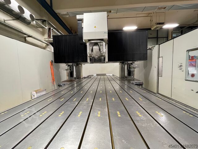 Portalfräsmaschine Matec 30P