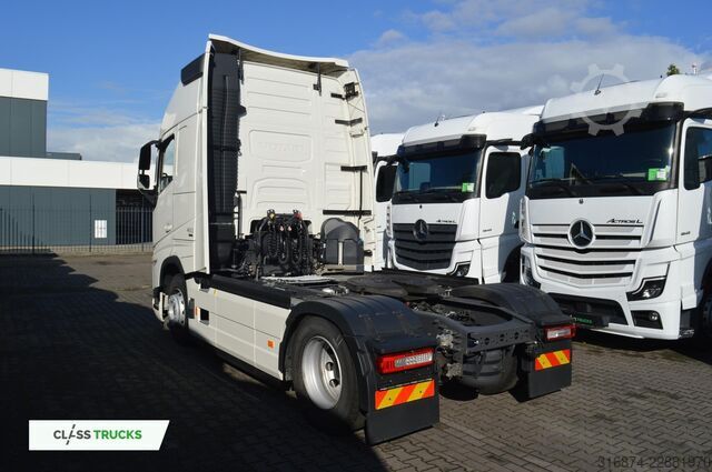 Standard tractor unit VOLVO FH 460 XL i-Save I-ParkCool ACC S-Skirts