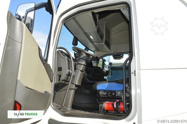 Standard tractor unit VOLVO FH 460 XL i-Save I-ParkCool ACC S-Skirts