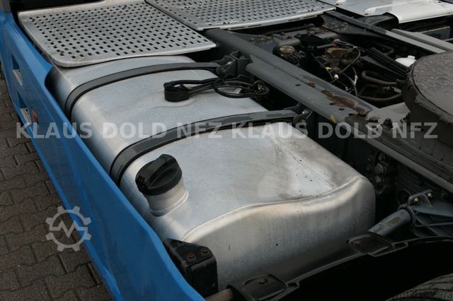 Standard tractor unit DAF XF 460 Space Cab XL-Tank Euro 6