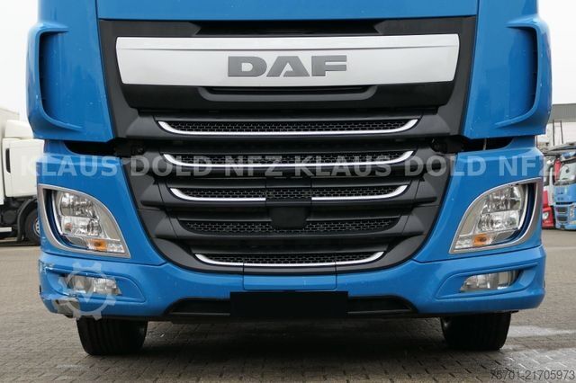 Standard tractor unit DAF XF 460 Space Cab XL-Tank Euro 6