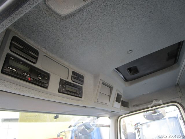 Tipper van MERCEDES-BENZ Atego 822K*Kipper+Ladekran+2xAHK+Modell.2014*