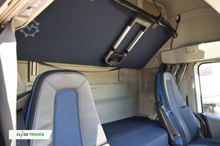 Standard tractor unit VOLVO FH 500 Globetrotter XL Mega