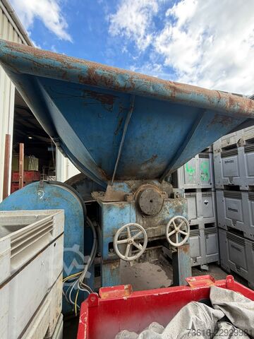Single shaft shredder Redoma RC 130