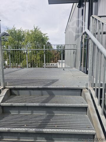 Containeranlage / Schulgebäude PLATAL Containeranlage