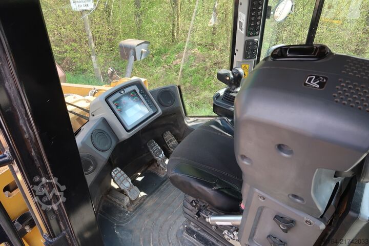 Loader Caterpillar 966 K