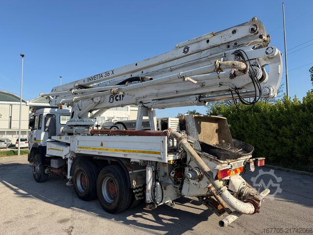 Betonpumpen-LKW Iveco Magirus 330