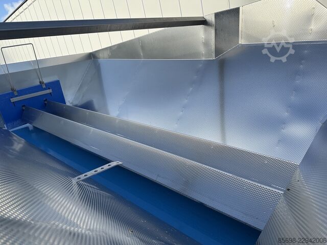 Innotec Systems dosing hopper conveyor 475 x 77 cm stainless steel INNOTEC-SYSTEMS 