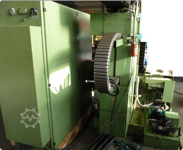 CNC milling machine horizontal vertical Hermle UWF 1001 CNC