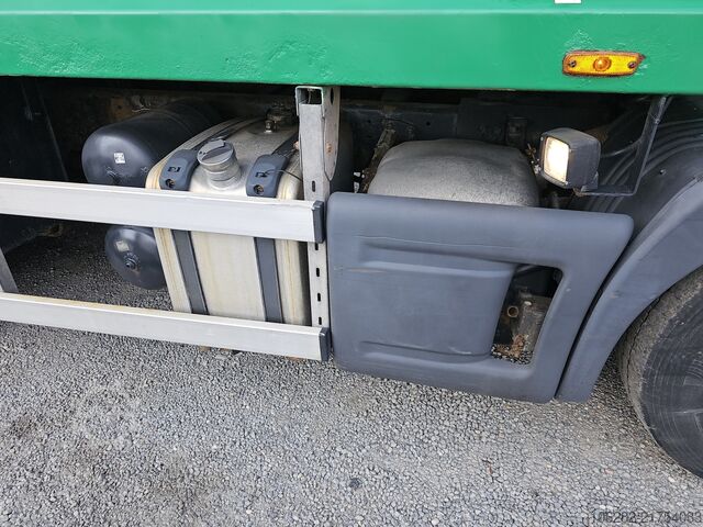 Garbage truck SCANIA P94DB4X2NB230 mit NORBA RL200 14.1cub