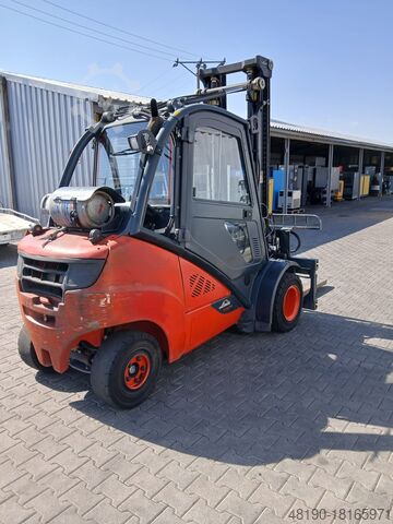 Gabelstapler Linde H35T-02