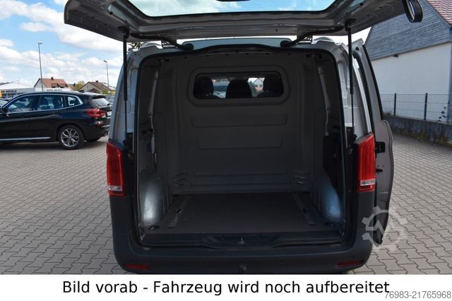 Minibus MERCEDES-BENZ Vito Mixto 114 CDI 4x4 kompakt Autom AHK LED Nav