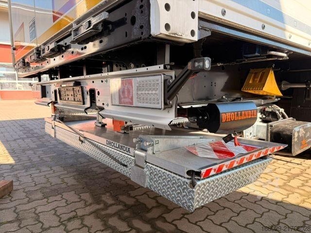 Box semitrailer KRONE Koffer-Sattelauflieger mit Ladebordwand