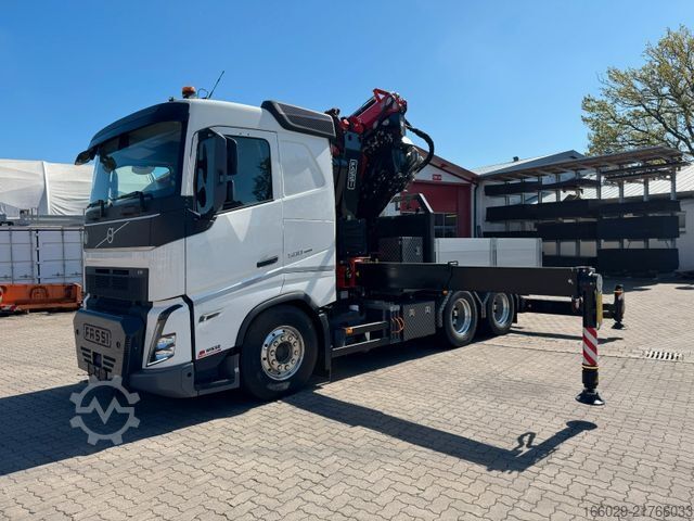 Flatbed truck VOLVO FH500 6x4mit Fassi F545 2.27 JIB Winde sofort