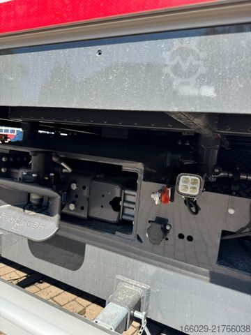 LKW mit Pritsche (offen) VOLVO FH500 6x4mit Fassi F545 2.27 JIB Winde sofort