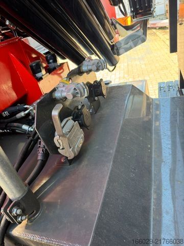 LKW mit Pritsche (offen) VOLVO FH500 6x4mit Fassi F545 2.27 JIB Winde sofort