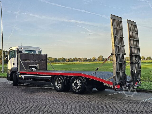 M.A.N. 26.320 TGS with hydraulic ramps machine MAN 26.320 TGS HYDR. RAMPS MACHINE