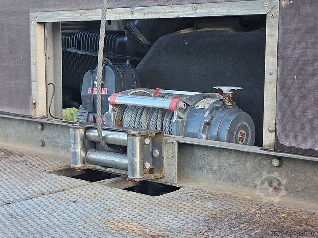 M.A.N. 26.320 TGS with hydraulic ramps machine MAN 26.320 TGS HYDR. RAMPS MACHINE