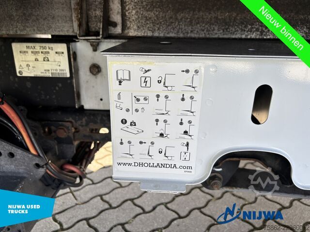 Chassis with cab Renault Master T35 165 Citybox + Laadklep