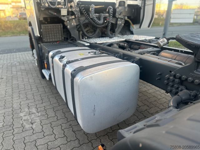 Standard tractor unit SCANIA S450 ADR EXII/EXIII/FL/AT PTO Retarder Xenon