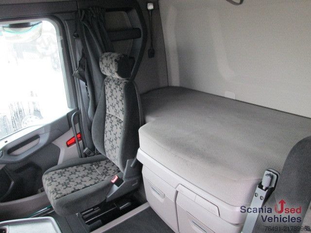 Standard tractor unit Scania R 450 A4x2NA / Navi / Standklima / Retarder