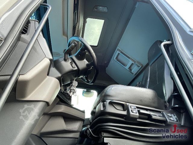 Standard SZM Scania S 500 A6x2/4NB RETARDER FULL AIR P-AIRCO ACC