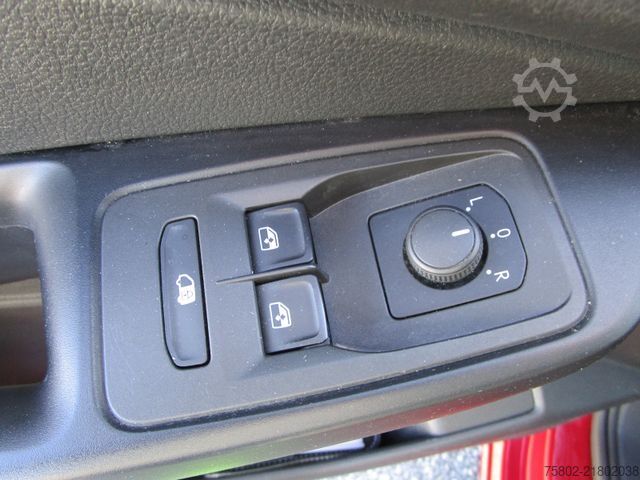 Panel van VOLKSWAGEN Caddy 2.0 TDI 102PS *KLIMA+Kastenwg.+NAVI+1-Hand