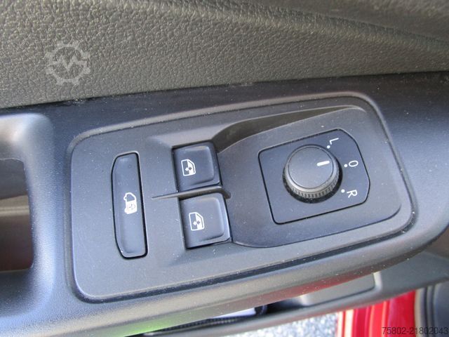 Minibus VOLKSWAGEN Caddy 2,0TDI 75kW  *KLIMA+Kastenwg.+NAVI+1-Hand*