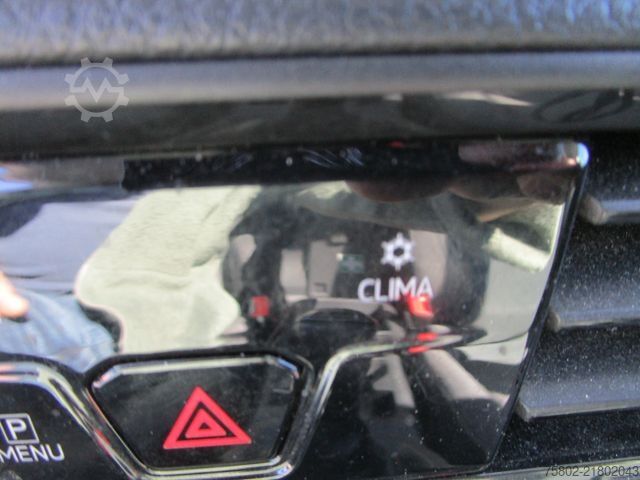 Minibus VOLKSWAGEN Caddy 2,0TDI 75kW  *KLIMA+Kastenwg.+NAVI+1-Hand*